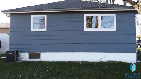 208 3rd Ave, Humboldt, SD 57035 photo 7