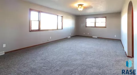 208 3rd Ave, Humboldt, SD 57035 photo 18