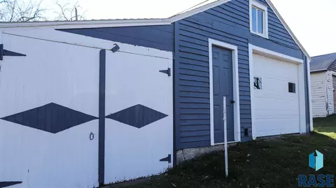 208 3rd Ave, Humboldt, SD 57035 photo 5