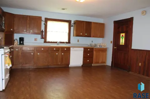 108 E 4th St, Davis, SD 57021 photo 20