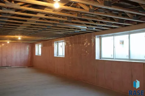 3109 S Copper Forge Ave, Sioux Falls, SD 57110 photo 27
