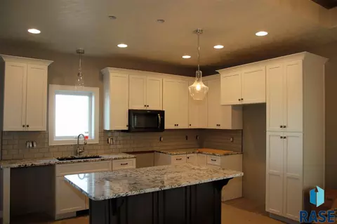 3109 S Copper Forge Ave, Sioux Falls, SD 57110 photo 7