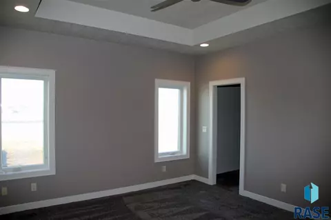 3109 S Copper Forge Ave, Sioux Falls, SD 57110 photo 18