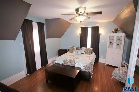 525 N Broadway St, Canton, SD 57013 photo 25