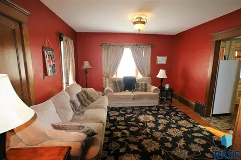 525 N Broadway St, Canton, SD 57013 photo 12