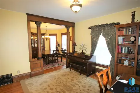 525 N Broadway St, Canton, SD 57013 photo 7