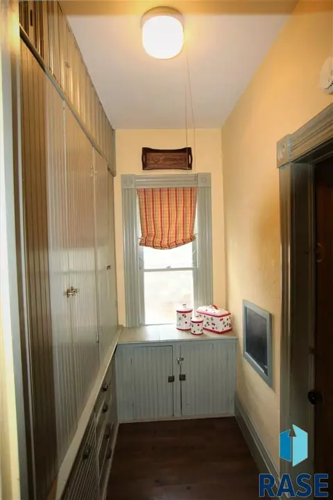 525 N Broadway St, Canton, SD 57013 photo 17