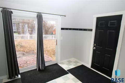 525 N Broadway St, Canton, SD 57013 photo 22