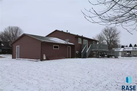 Undisclosed, Sioux Falls, SD 57106 photo 17