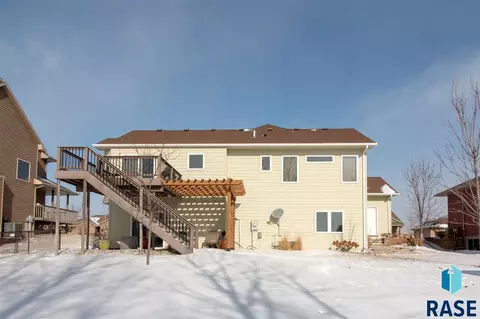 1105 W Golden Eagle St, Sioux Falls, SD 57108 photo 23