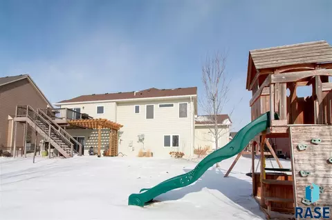 1105 W Golden Eagle St, Sioux Falls, SD 57108 photo 22