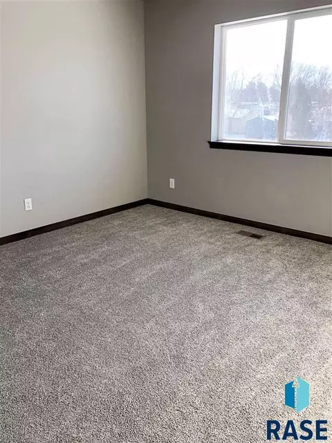 6522 W 6th Pl, Sioux Falls, SD 57107 photo 24