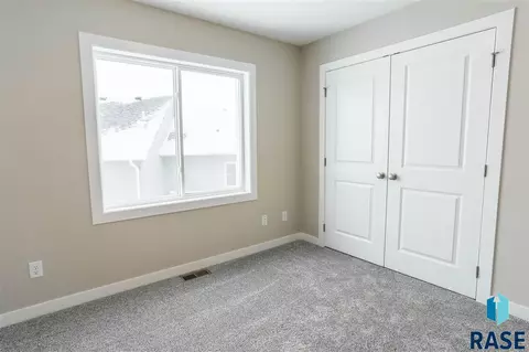 3008 E Madison St, Sioux Falls, SD 57103 photo 19