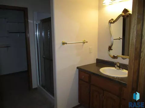 Undisclosed, Sioux Falls, SD 57103 photo 10