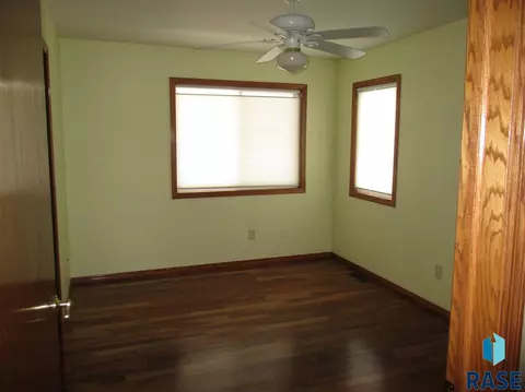 Undisclosed, Sioux Falls, SD 57103 photo 19