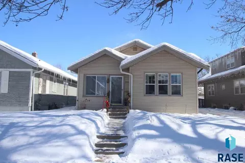 1504 S Duluth Ave, Sioux Falls, SD 57105 photo 1