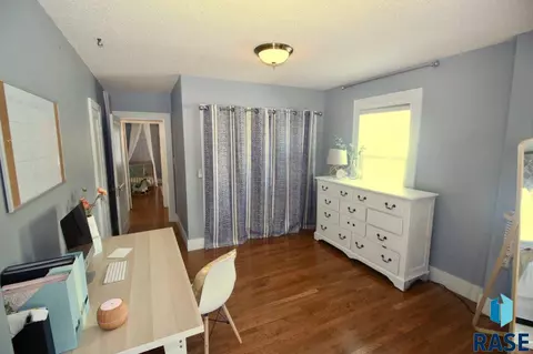 1504 S Duluth Ave, Sioux Falls, SD 57105 photo 18