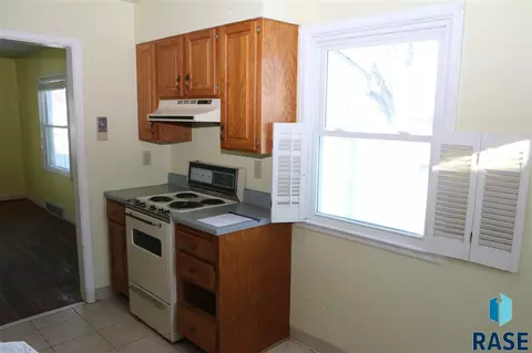2301 E Austin St, Sioux Falls, SD 57103 photo 7