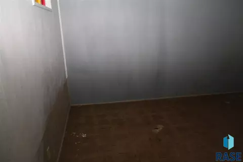 2301 E Austin St, Sioux Falls, SD 57103 photo 13