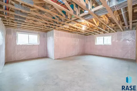 321 S Dockside Cir, Sioux Falls, SD 57107 photo 31