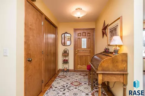 2701 E Old Orchard Trl, Sioux Falls, SD 57103 photo 24