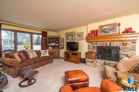 2701 E Old Orchard Trl, Sioux Falls, SD 57103 photo 20