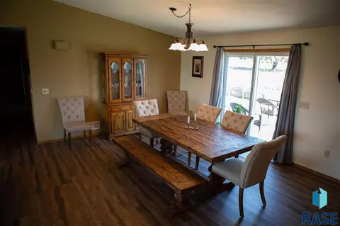 18442 Gussie Ln, Gary, SD 57237 photo 5