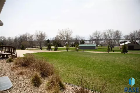 18442 Gussie Ln, Gary, SD 57237 photo 24
