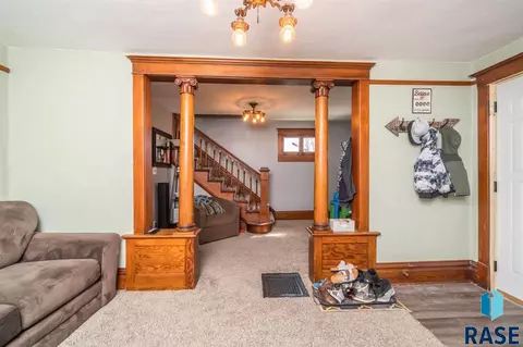 1022 E 1st St, Sioux Falls, SD 57103 photo 4