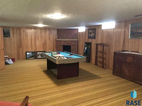 629 S Relanto St, Freeman, SD 57029 photo 26