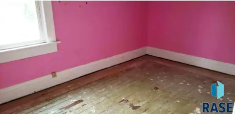 712 N Summit Ave, Sioux Falls, SD 57104 photo 6