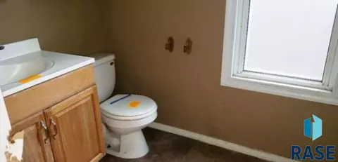 712 N Summit Ave, Sioux Falls, SD 57104 photo 7