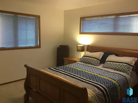 4309 E Shenandoah Trl, Sioux Falls, SD 57103 photo 12
