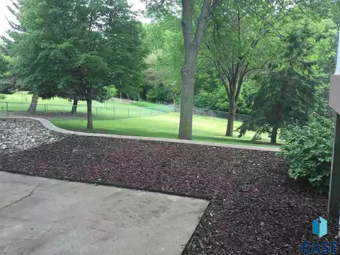 4309 E Shenandoah Trl, Sioux Falls, SD 57103 photo 27