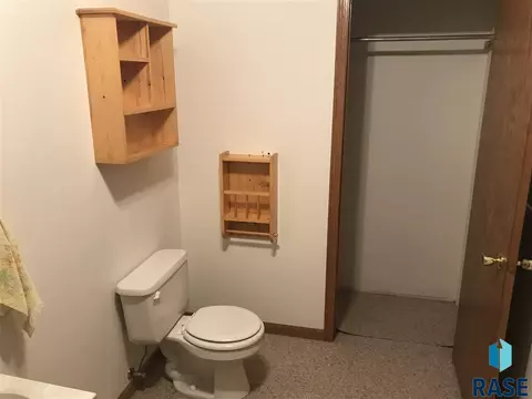 202 E 3rd St, Marion, SD 57043 photo 24