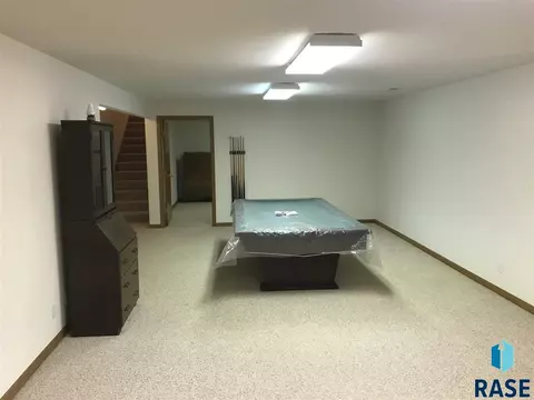 202 E 3rd St, Marion, SD 57043 photo 21