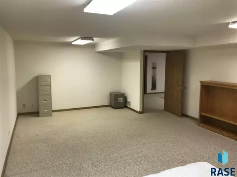 202 E 3rd St, Marion, SD 57043 photo 26