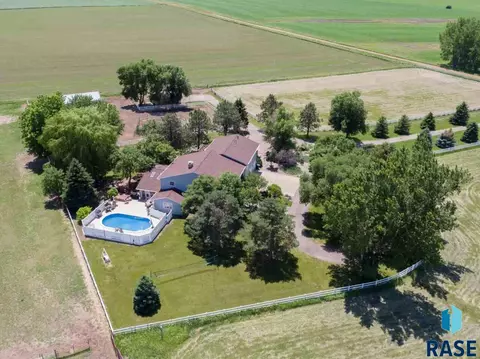 26520 482nd Ave, Brandon, SD 57005 photo 1