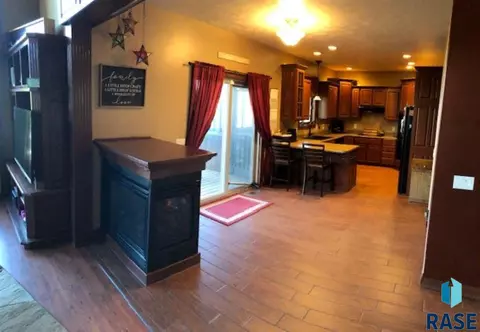 2405 N Devon Ave, Tea, SD 57064 photo 12