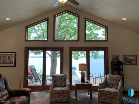 2110 Lakeview Ln, Gary, SD 57237 photo 14