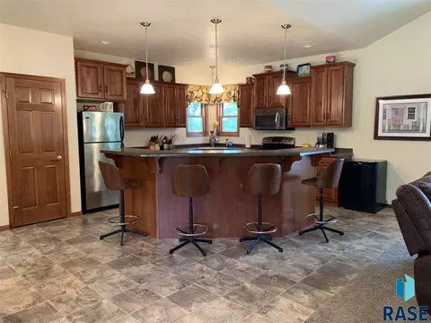 2110 Lakeview Ln, Gary, SD 57237 photo 8