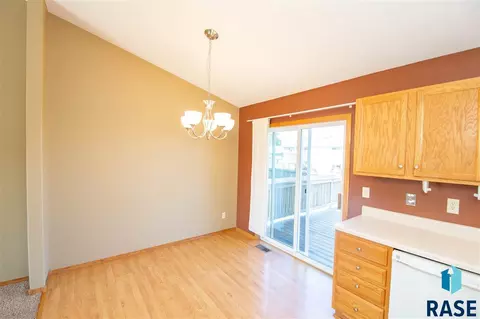 5601 S Anthony Ave, Sioux Falls, SD 57106 photo 7