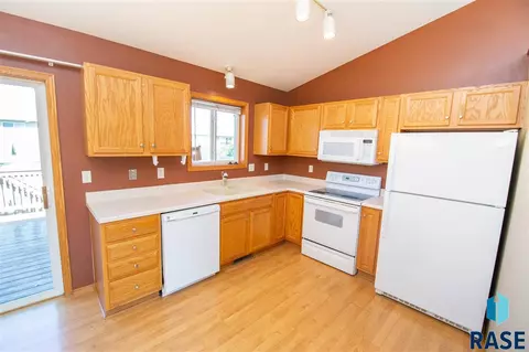5601 S Anthony Ave, Sioux Falls, SD 57106 photo 5