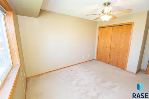 5601 S Anthony Ave, Sioux Falls, SD 57106 photo 10