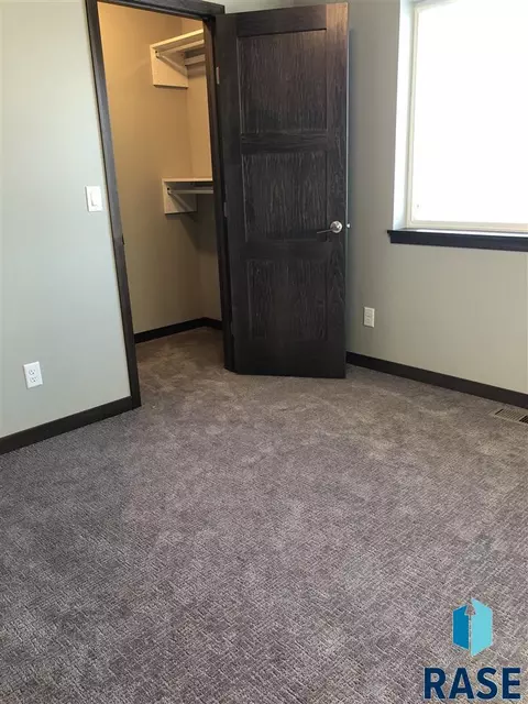 6536 W 6th Pl, Sioux Falls, SD 57107 photo 18