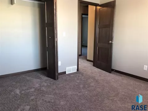6536 W 6th Pl, Sioux Falls, SD 57107 photo 26