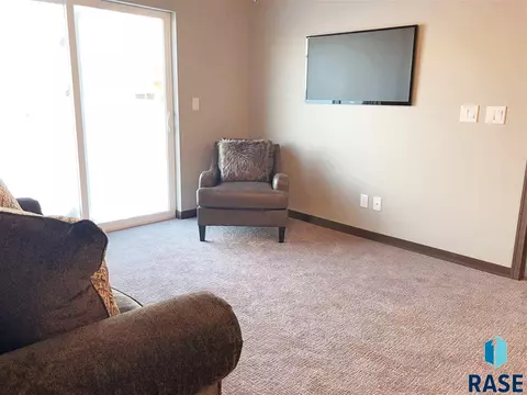 6536 W 6th Pl, Sioux Falls, SD 57107 photo 14