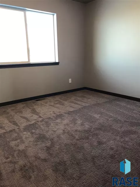 6536 W 6th Pl, Sioux Falls, SD 57107 photo 25