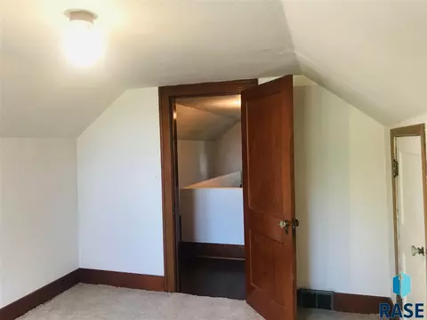 912 E 6th St, Freeman, SD 57029 photo 25
