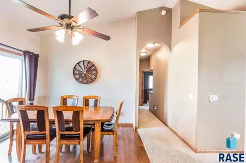 7012 S Crane Ave, Sioux Falls, SD 57108 photo 9